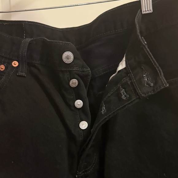 EUC Levi’s 501 Men's Black Jeans No Stretch 34x30 - Picture 9 of 10